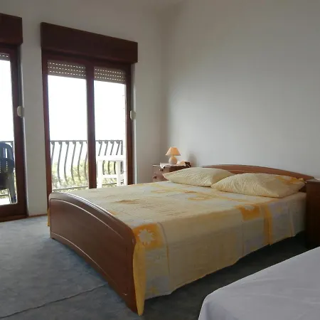 Acapulco Apartment Omis
