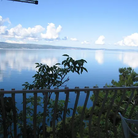 Acapulco Apartment Omis